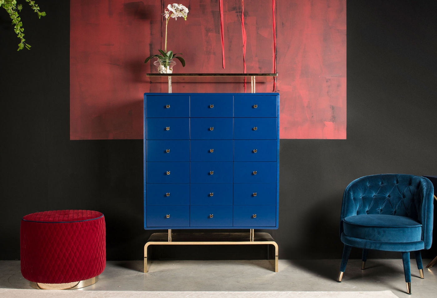 royal-medicin-cabinet-01