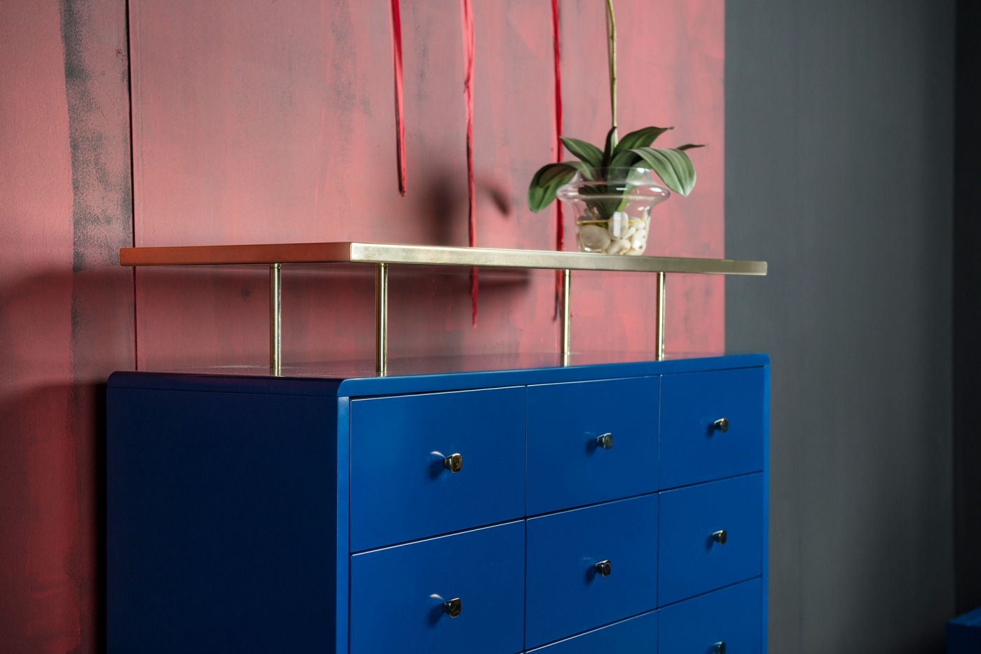 royal-medicin-cabinet-03