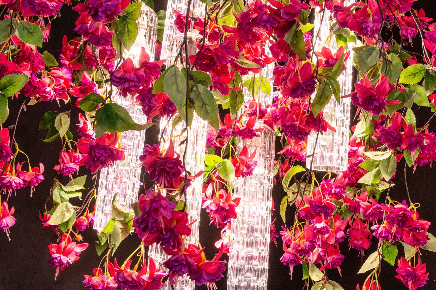 1628081144-CASCADE_FUCSIA_50x50_8880441.99_1878